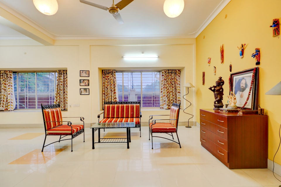 OYO Home 66494 Comfortable Stay Rajarhat, Rajarhat Kolkata, Kolkata