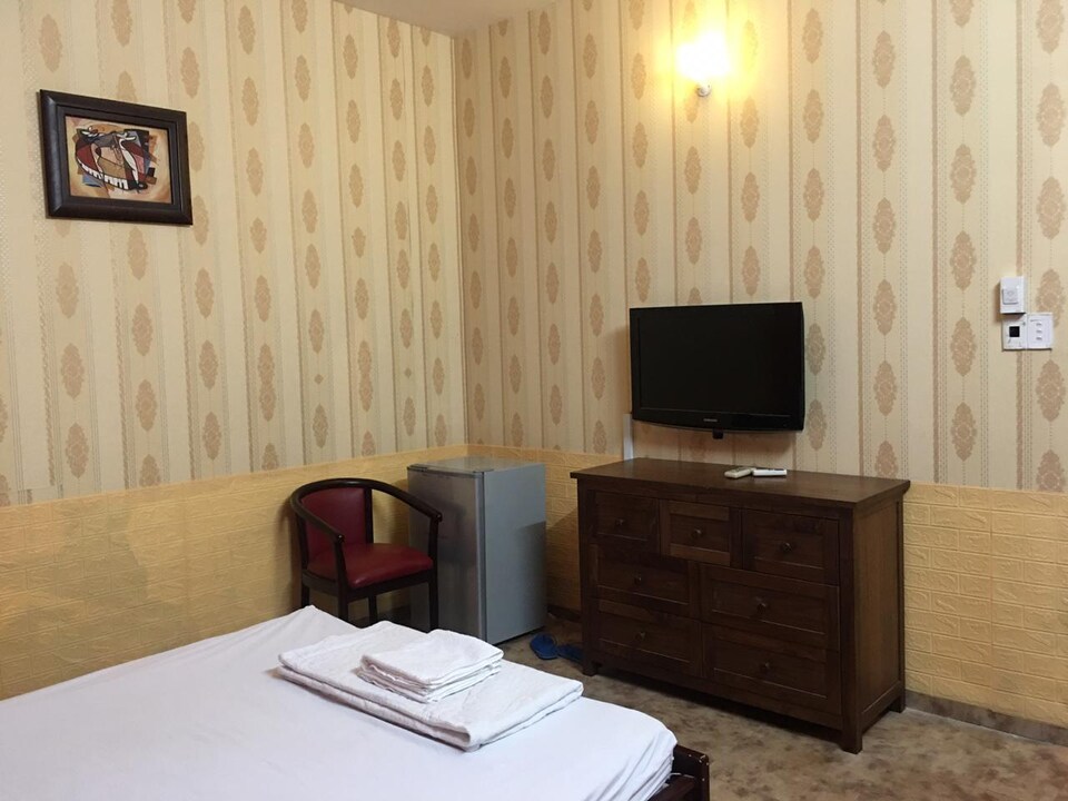 Long Son Hotel, District 11, Ho-Chi-Minh