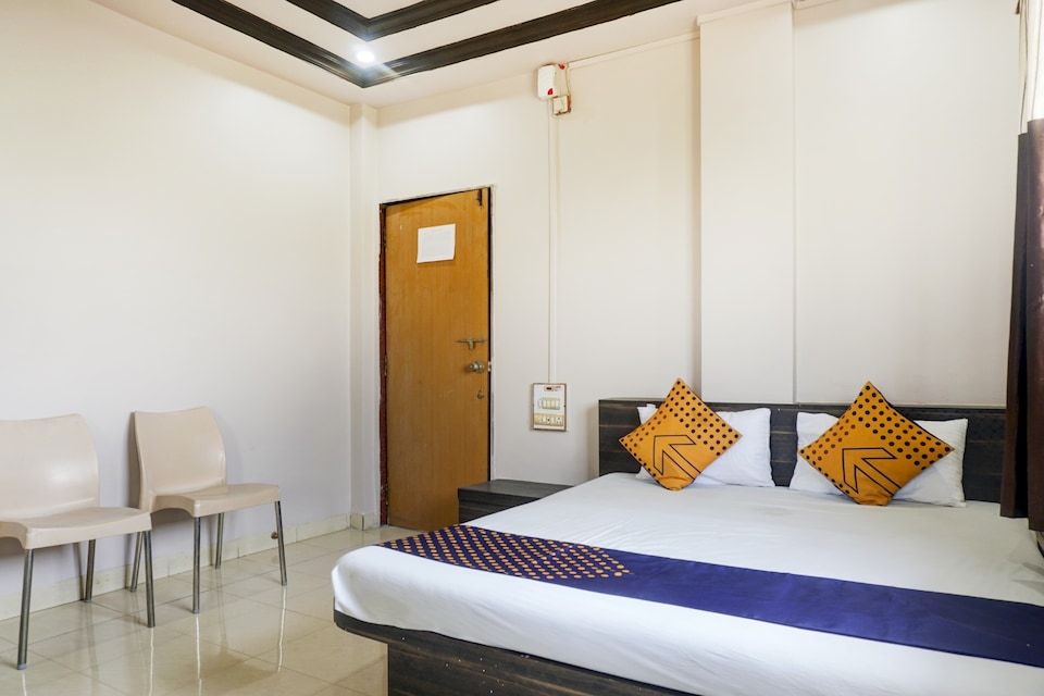 SPOT ON Hotel Sagar Garden, Madha, Solapur