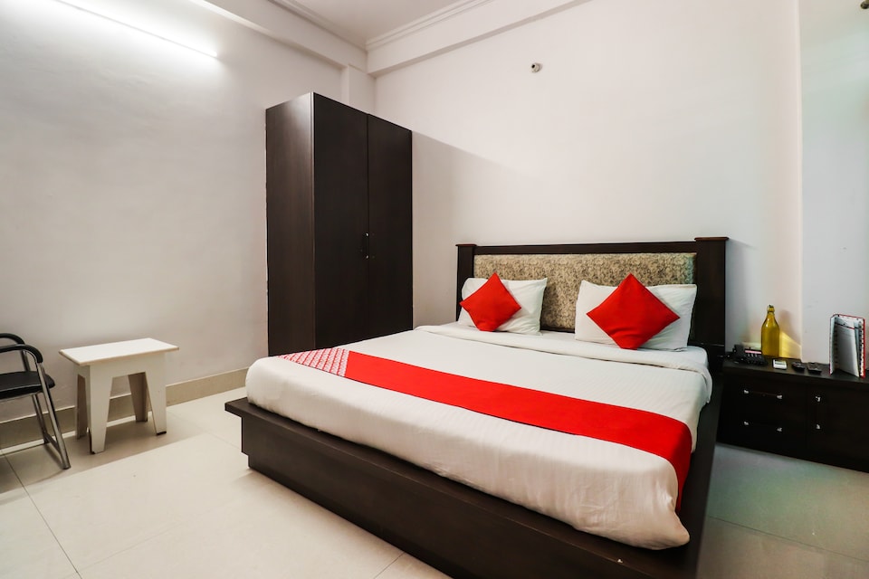 OYO 66522 Utkarsh Inn, Indira Nagar Lucknow, Lucknow