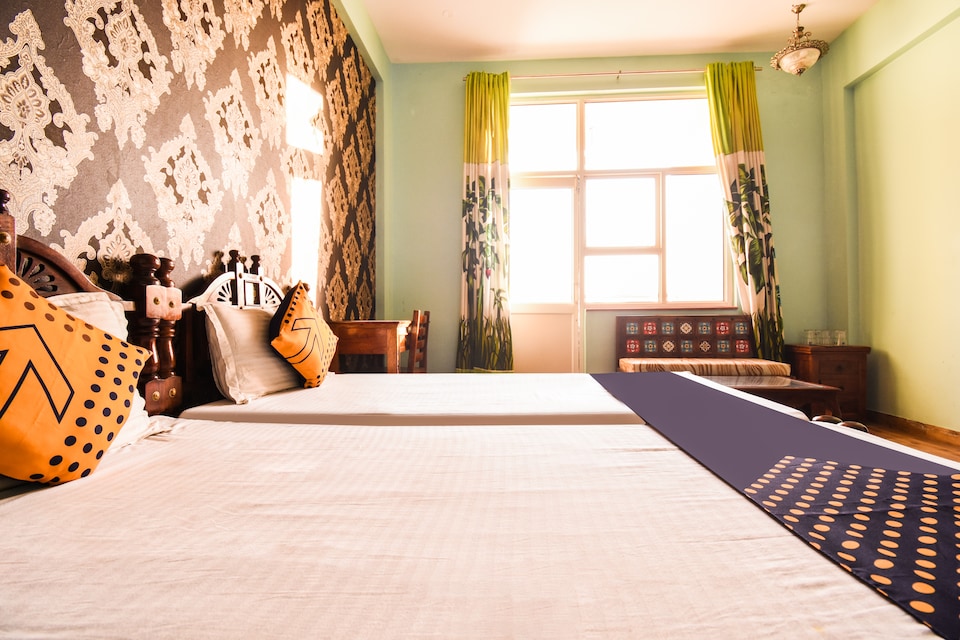 SPOT ON 66530 Green Filed Resort & Club, Jaipur Airport, Jaipur