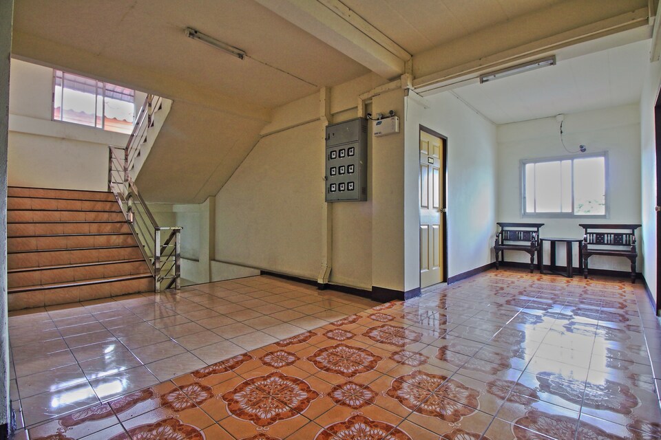 โอโย 689 บ้านอยู่ยืน, BE_Rangsit P2, Pathumthani
