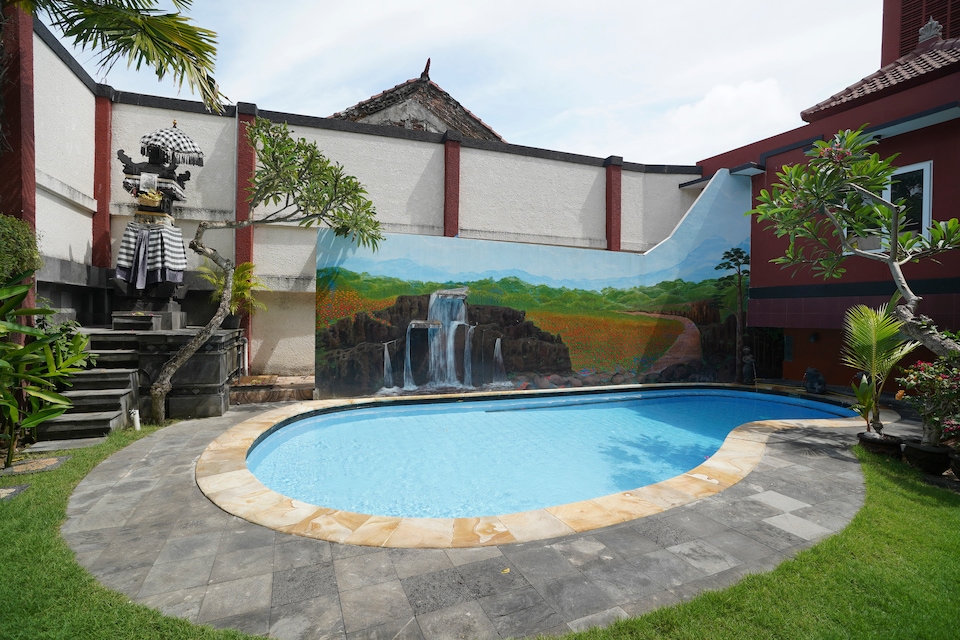 OYO 2392 Nusa Dua Eling Inn, Benoa, Bali