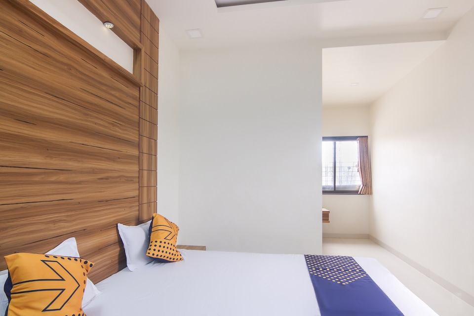 SPOT ON 66534 Hotel New Sangram, Ahmednagar, Ahmednagar