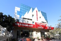 Capital O Hotel Vindhwashni