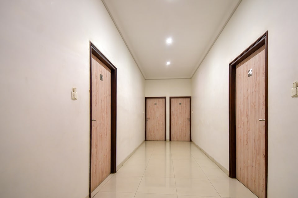 Capital O 66541 Elaka Resort, Vaishali Nagar Jaipur, Jaipur