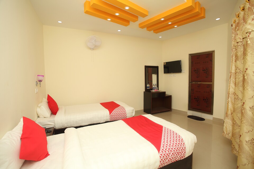 OYO 706 Hotel Kerala, Lumbini, Lumbini