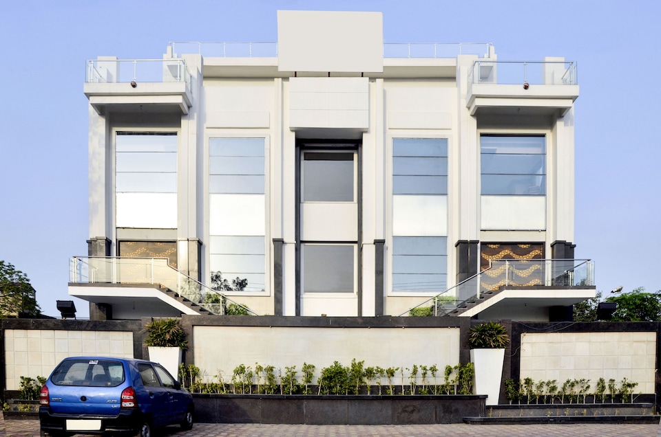 OYO 5456 Hotel Red Carlton, Govind Nagar Kanpur, Kanpur