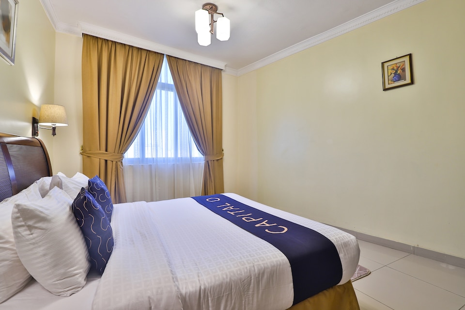 Capital O 401 Crown Palace Hotel, Ajman Corniche, Ajman