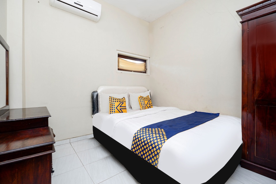 SPOT ON 2414 Homestay Potroyudan Syariah, Jepara, Jepara