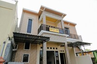 SPOT ON 2431 Tf Homestay