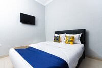 SPOT ON 2433 Pondok Akuanna