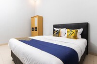 SPOT ON 2433 Pondok Akuanna