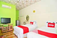 OYO 499 Pattaraporn Hotel