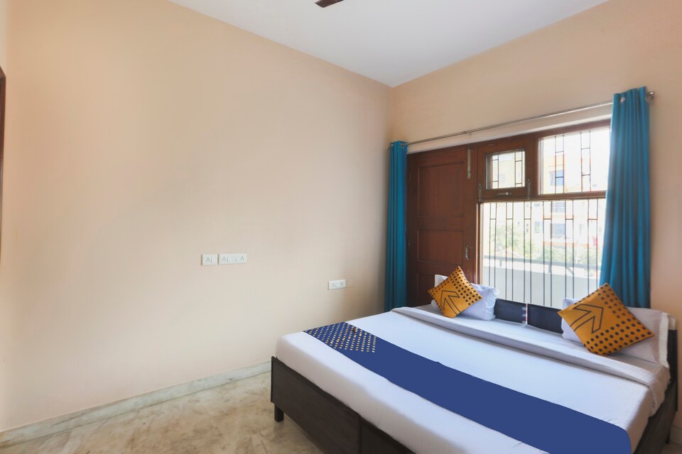 SPOT ON 66624 Onella Spot, Noida City, Noida