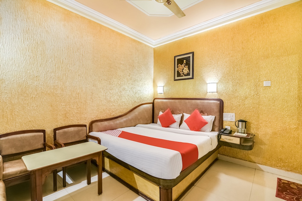 OYO 66651 Shree 1008 Chandra Prabhu Digambar Jain Atithi Bhavan, Bahraich, Bahraich