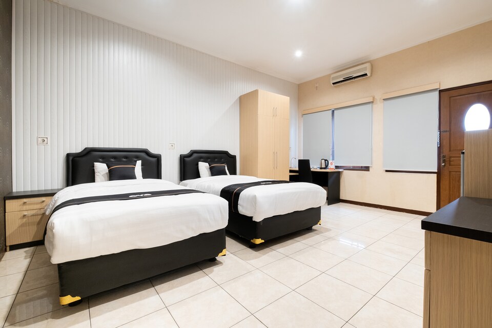 OYO 2469 Sutomo Homestay, Umbulharjo, Yogyakarta