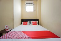 OYO 2475 Hotel Shangrila