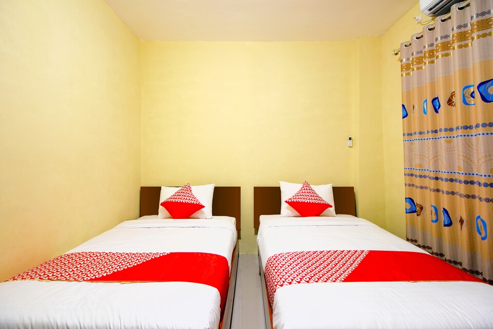 OYO 2476 Maguwo Indah Homestay, Maguwoharjo, Yogyakarta