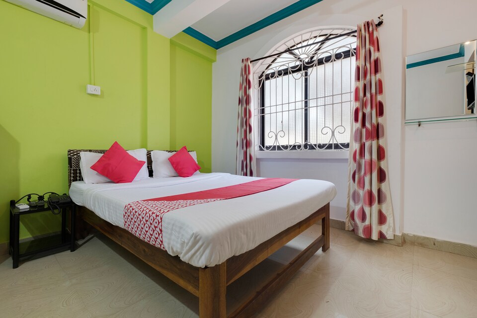 OYO 66711 Hotel Baga Waves, Baga Goa, Goa