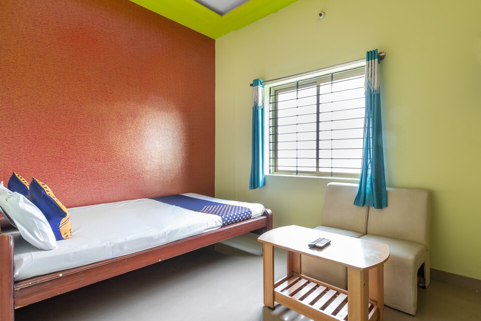 SPOT ON 66737 Sai Grand Inn, Bidadi, Bangalore