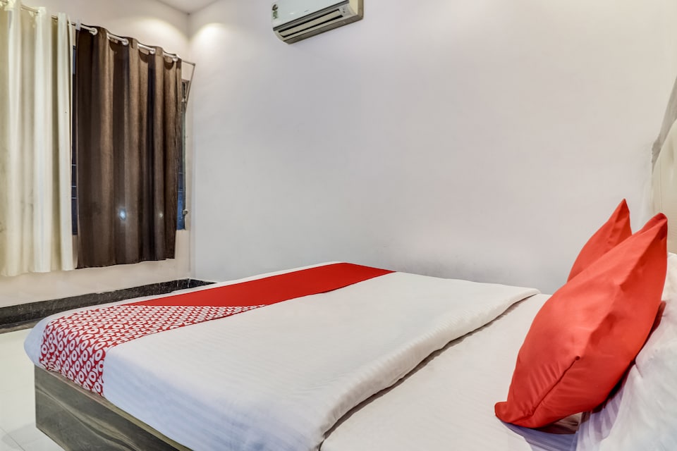 OYO 66744 Batra Hotel & Food Plaza, Hanumangarh, Hanumangarh