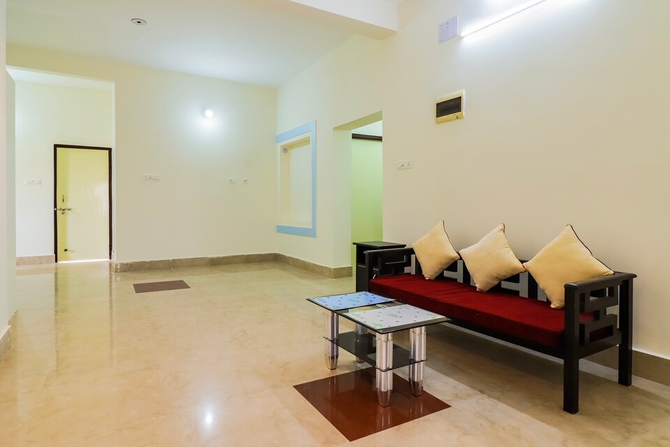 OYO Home 66754 Sun City Behind Old Siva Temple, Panchasakha Nagra, Khandagiri Bhubaneswar, Bhubaneswar