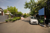 OYO 2492 Nindy Homestay