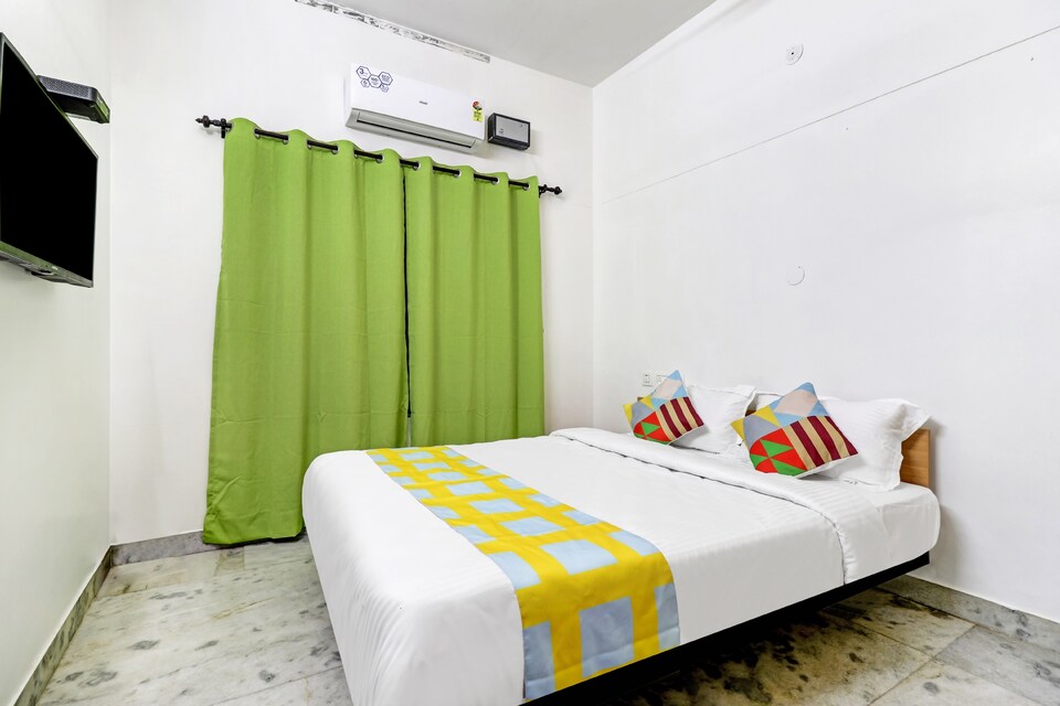 OYO Home 66772 Budget Stay Trinity Villa, Airport Trivandrum, Trivandrum