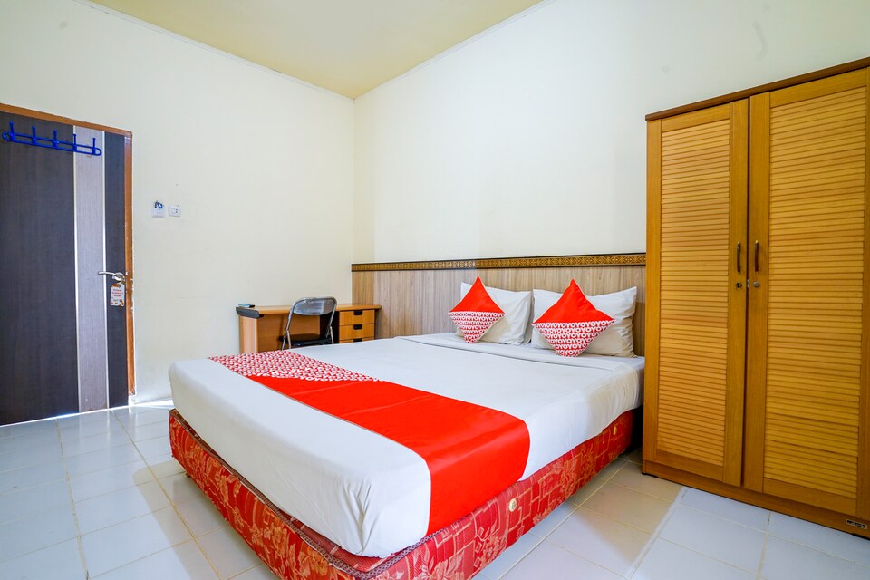 OYO Life 2502 Syariah Triantama Kost, Kemuning, Palembang