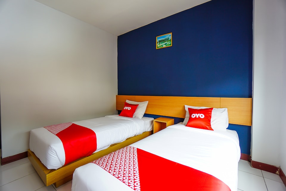 OYO 2515 D'karombasan Hotel, Karombasan Kleak, Manado