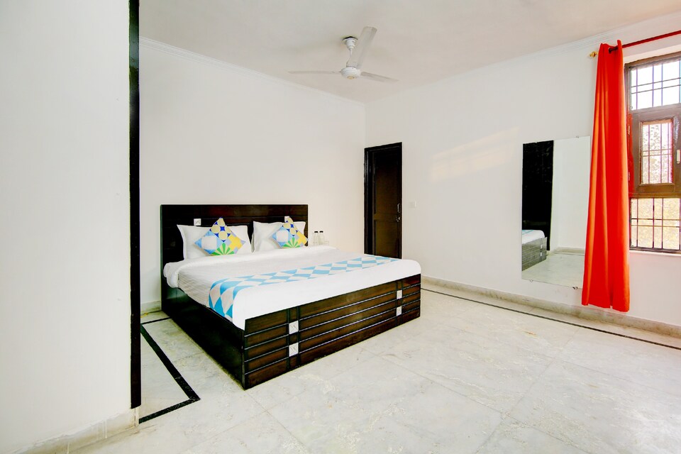 OYO Home 66803 Spacious Studio Sector 21b, Faridabad, Faridabad