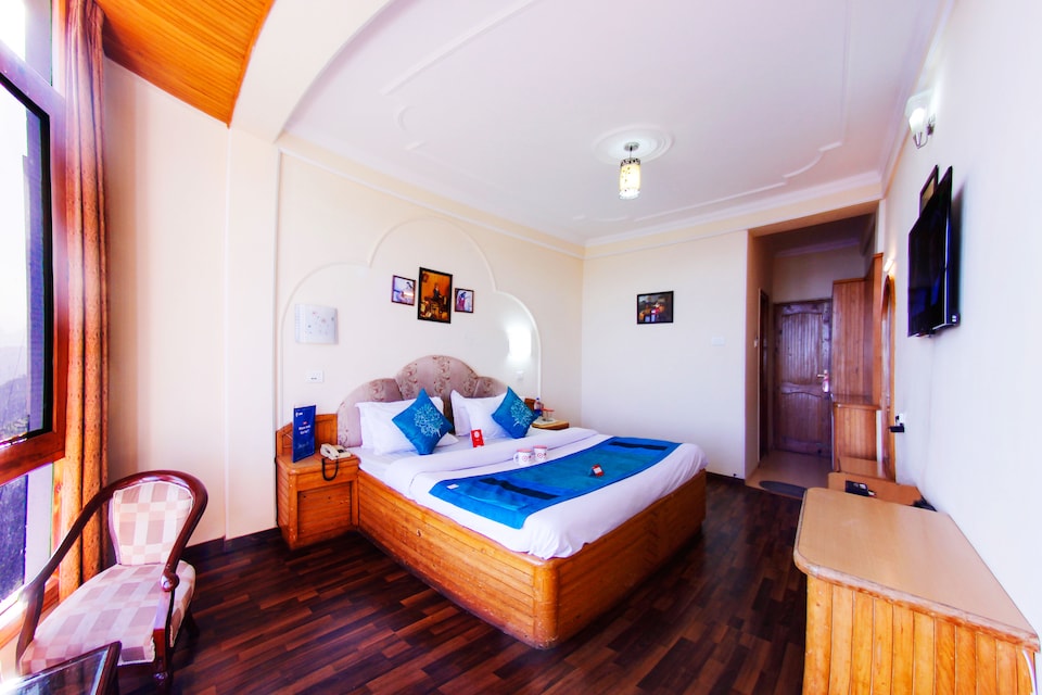 OYO 5490 Golf Links Resort, Mashobra-Naldera, Shimla