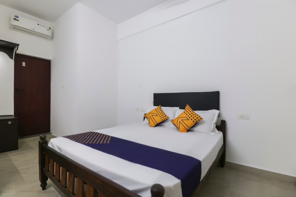 SPOT ON 66805 Seeloha Grande , Chottanikara, Kochi