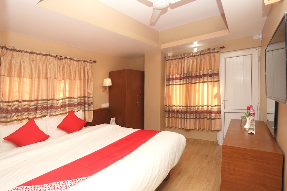 OYO 714 Hotel Om, Pokhara, Pokhara