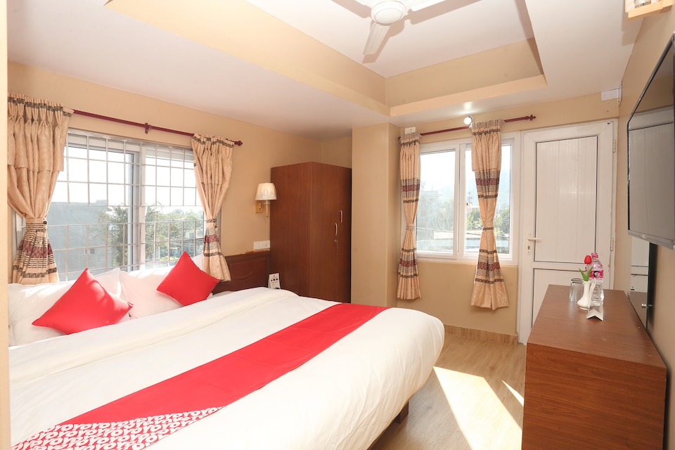 OYO 714 Hotel Om, Pokhara, Pokhara