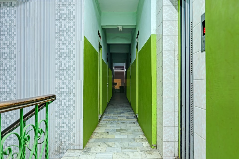 SPOT ON Fousiya Mansion, Central Chennai, Chennai