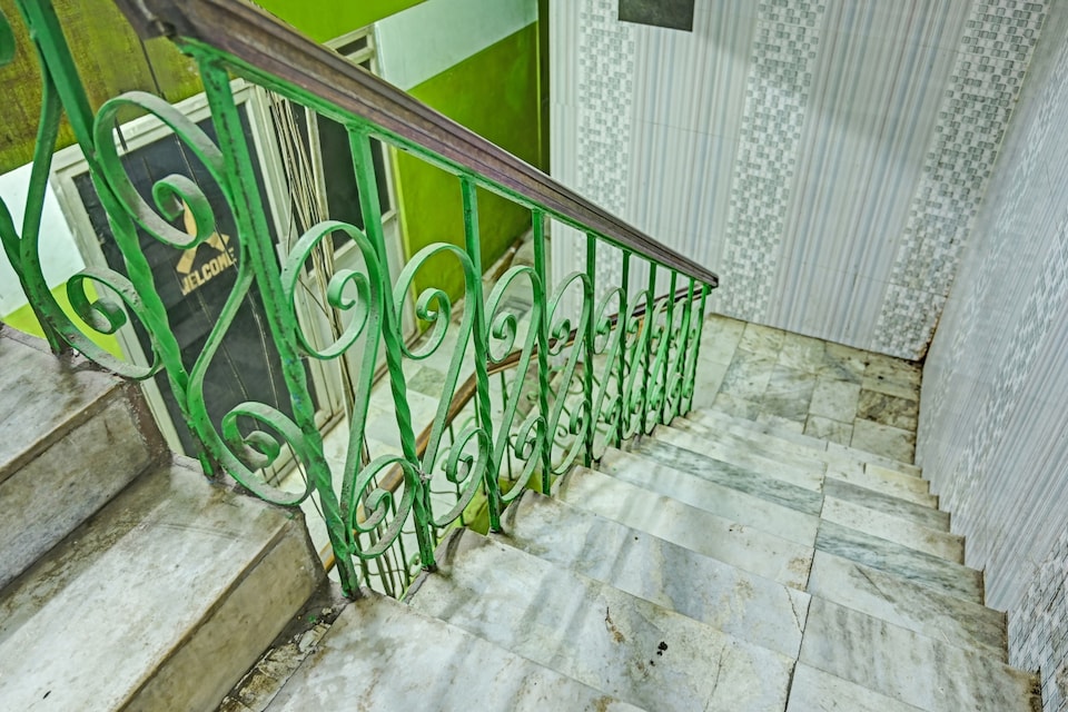 SPOT ON Fousiya Mansion, Central Chennai, Chennai