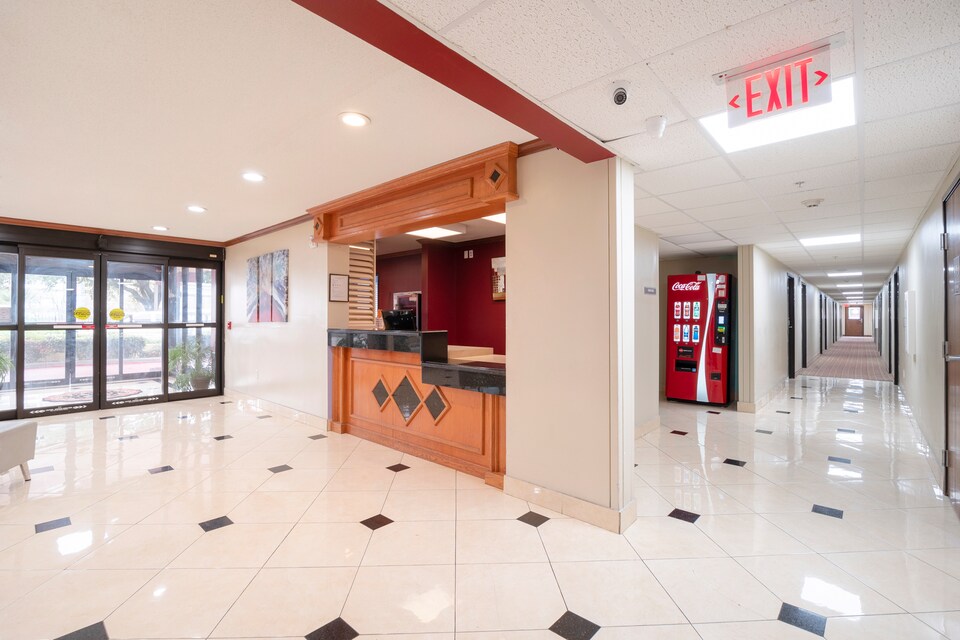 OYO Townhouse Houston Airport North, C77060, Houston