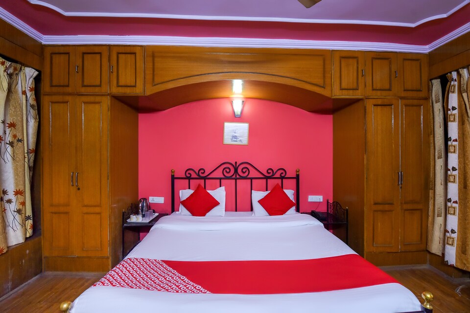 OYO Sunshine Cottage, Naggar Road, Manali