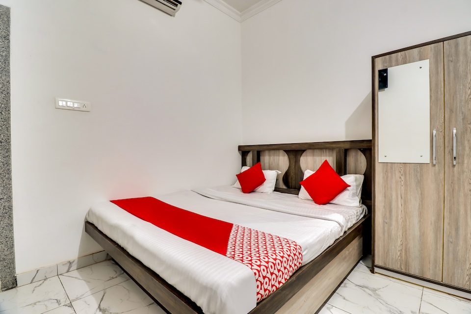 OYO 66846 Hotel Shyam, Mandawa, Mandawa