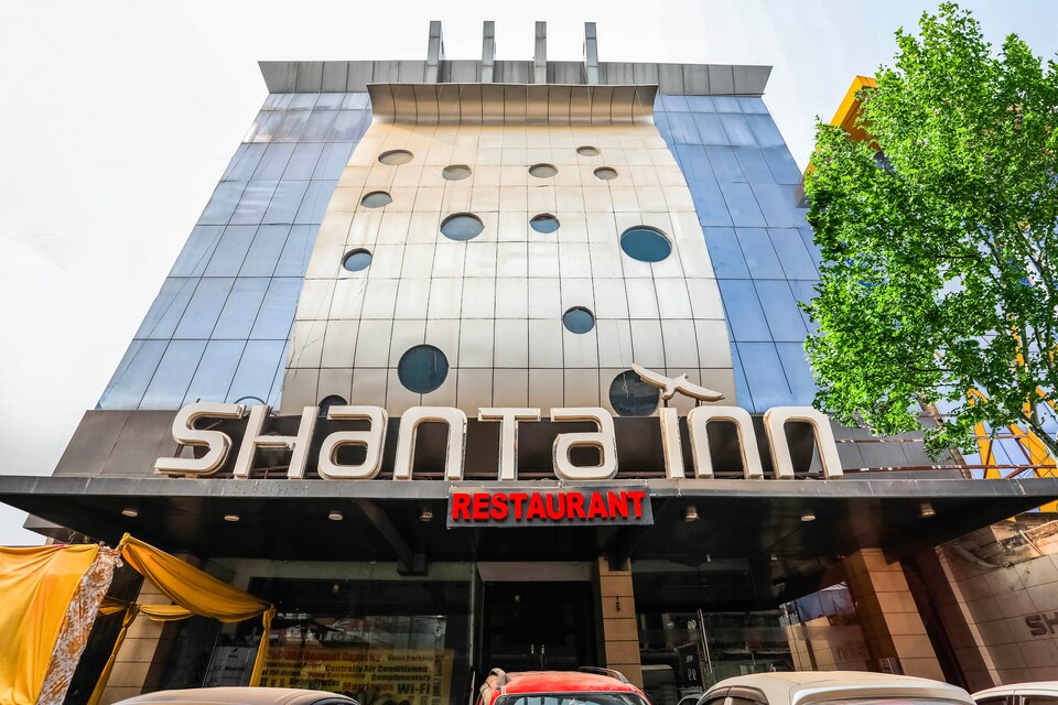 Capital O 66859 Shanta Inn, Charbagh Lucknow, Lucknow