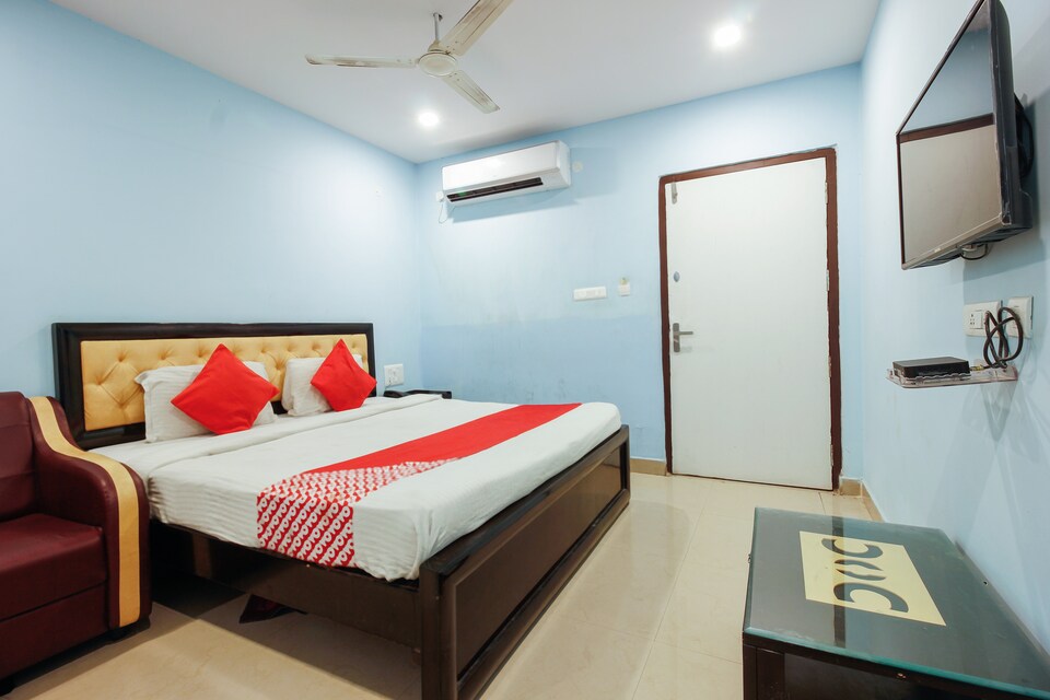 OYO 66862 Hotel Diamond Park  OYO Rooms Hyderabad  Book    1654 OYO