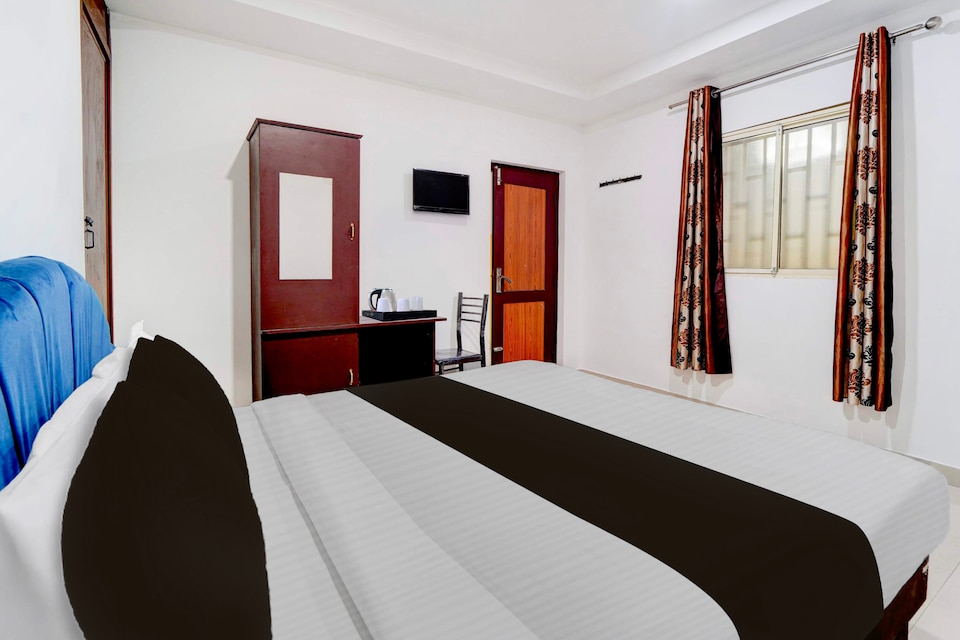 Super Hotel O Kunnamangalam Near Bus Stand, Calicut City, Calicut