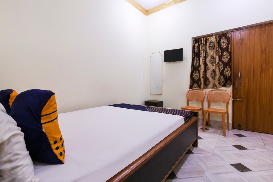 SPOT ON 66892 Maa Dulari Rest House, Jehanabad, Jehanabad