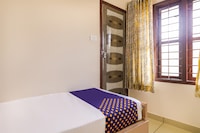 Hotel O Aluva Railway Station Formerly Menachery Tourist Home