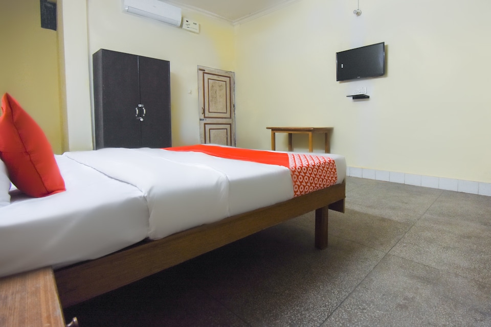 OYO Shikha Guest House, Rajpur Road Dehradun, Dehradun