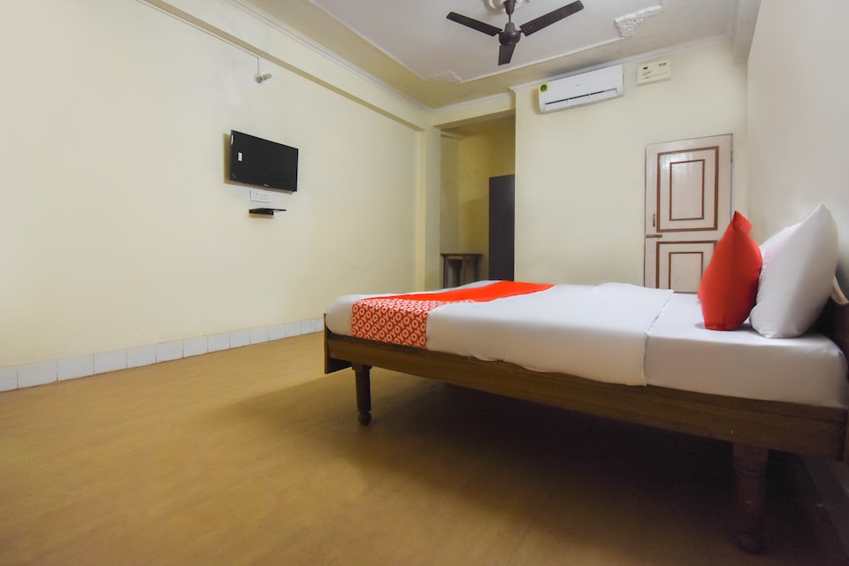 OYO Shikha Guest House, Rajpur Road Dehradun, Dehradun
