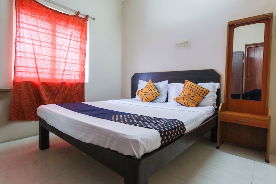 OYO 66923 Divine Inn-g Hotel, Kumbakonam, Kumbakonam