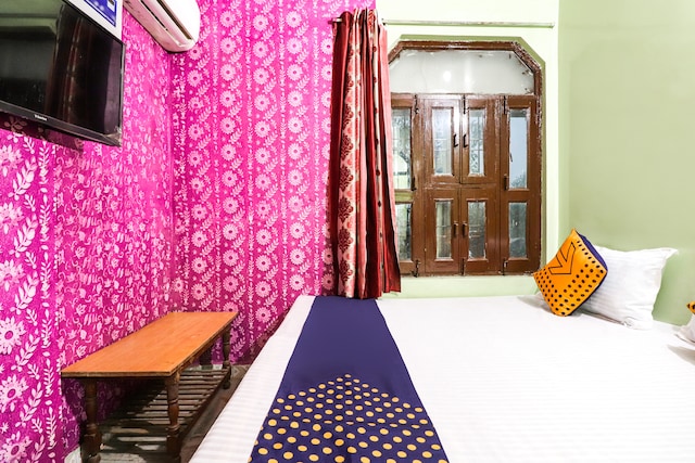 SPOT ON 66925 Hotel Shree Shyam